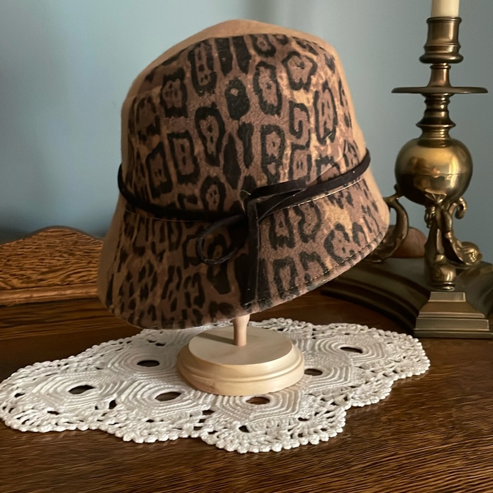 100% wool lane hat